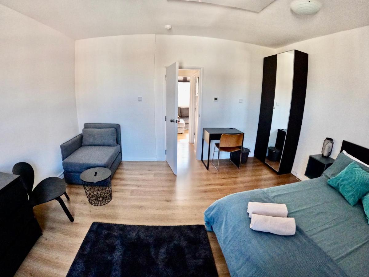Lovely One Bedroom Flat 런던 외부 사진